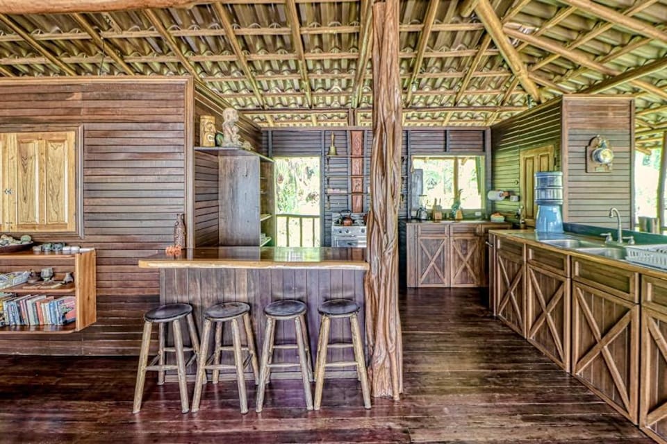 Casa Verde House in Puntarenas Province
