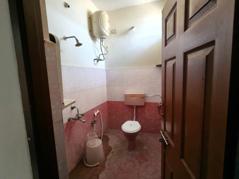 Toilet, Bathroom