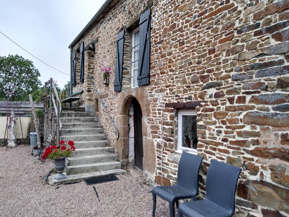 Gite Rouge and la Ferme Blanche House in Normandy
