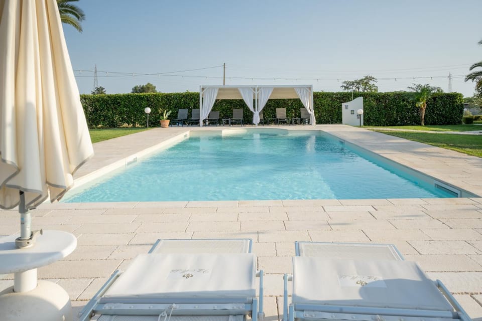 Solarium, Swimming pool