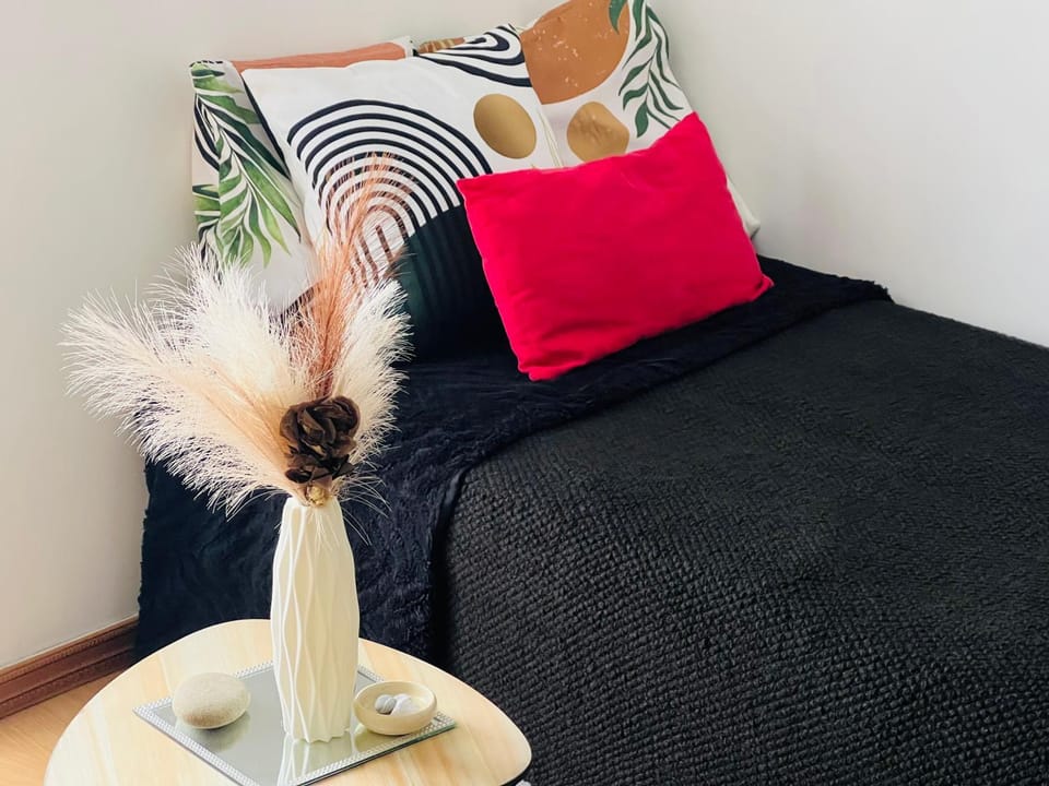 Luxe et charme Méditerranéen face à la promenade des Anglais Apartment in Nice