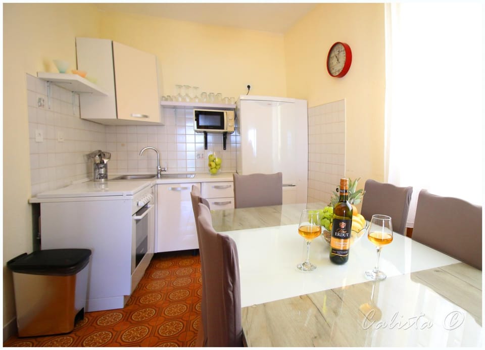 APARTMAN SMOLJIC 4+2 Apartment in Šibenik-Knin County, Croatia