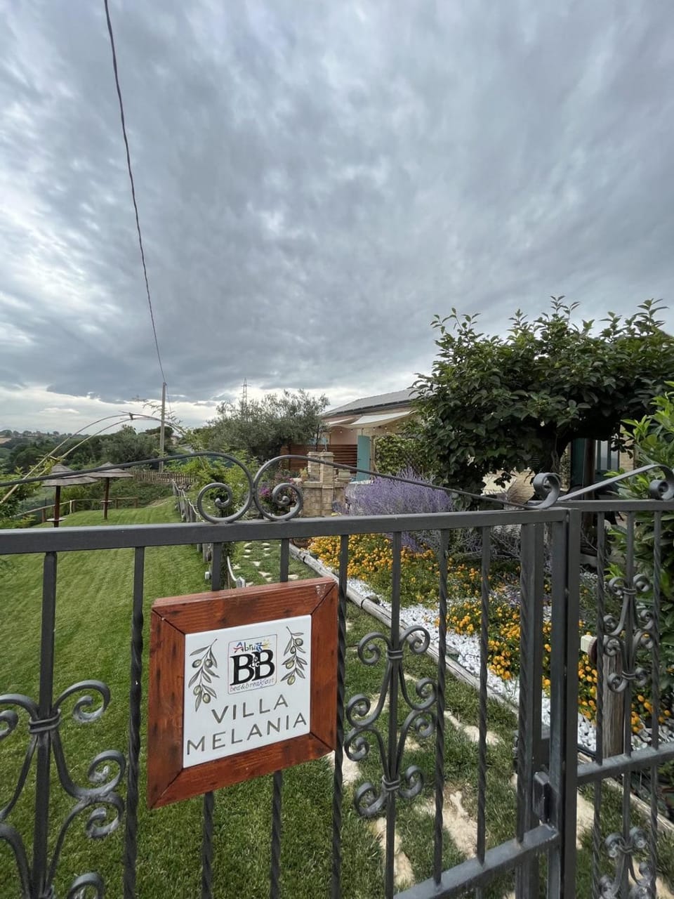 Property building, Garden, Garden view