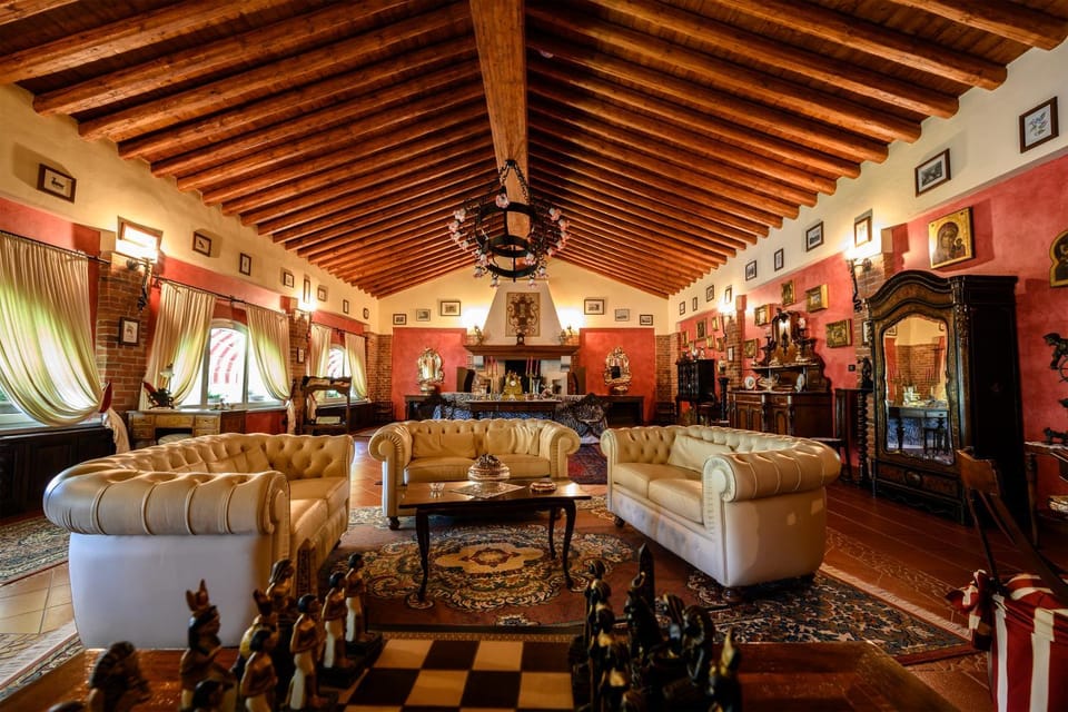 Lounge or bar