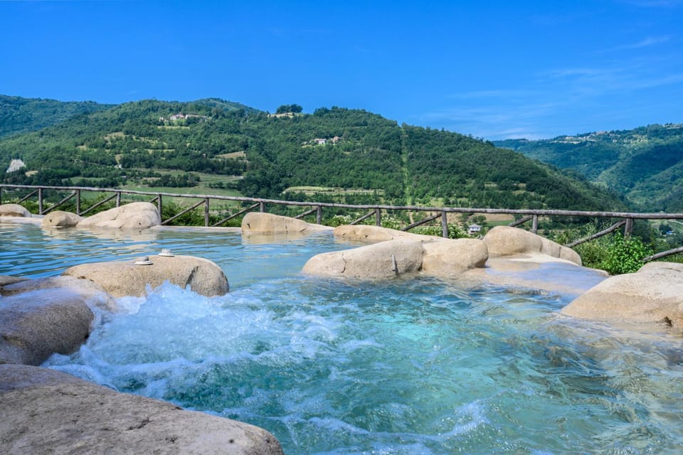 Natural landscape, Swimming pool, Open Air Bath