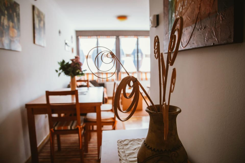 Lobby or reception, Dining area, On site