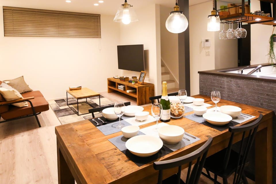 Kitchen or kitchenette, Living room, Dining area