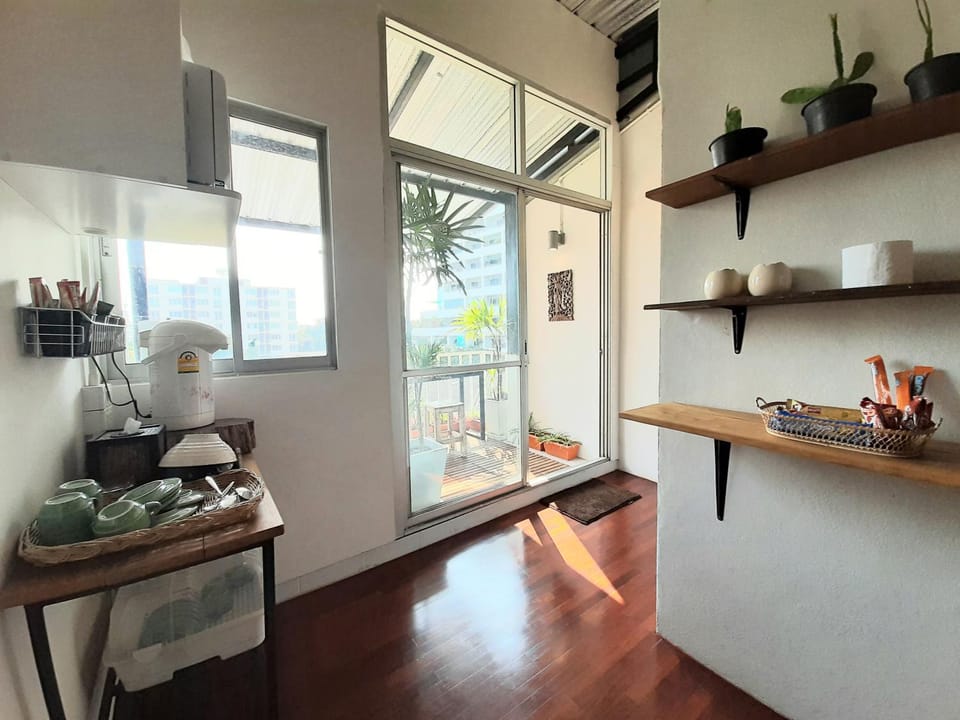Pingplalee Female House Bed and Breakfast in Bangkok