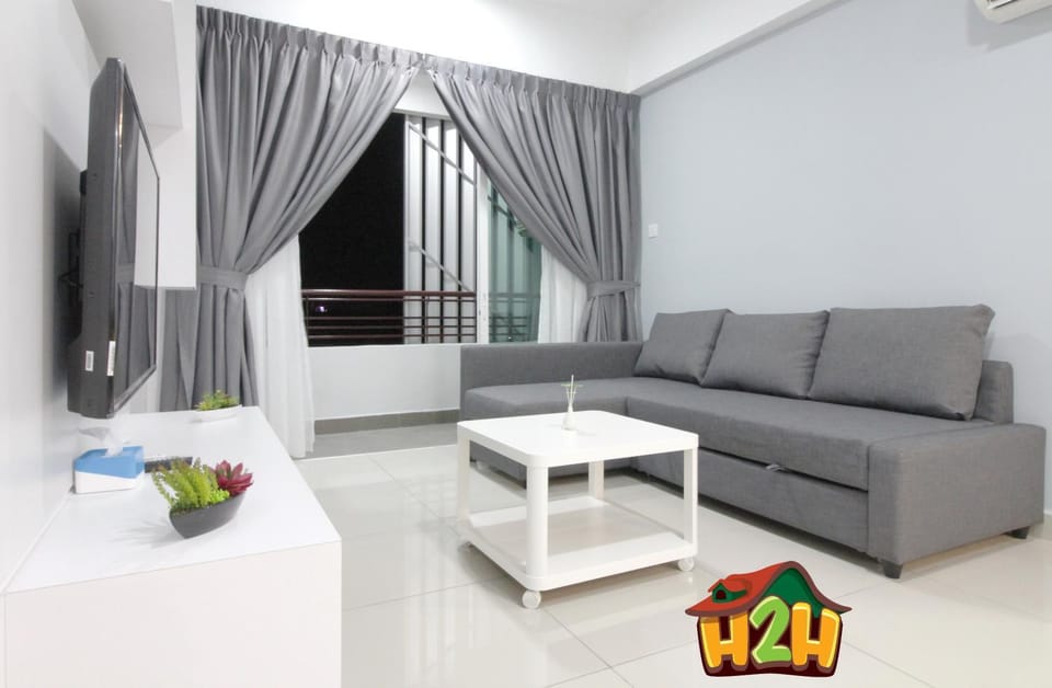 TV and multimedia, Living room, Seating area, City view, Mountain view