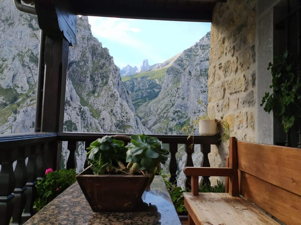 Natural landscape, Balcony/Terrace