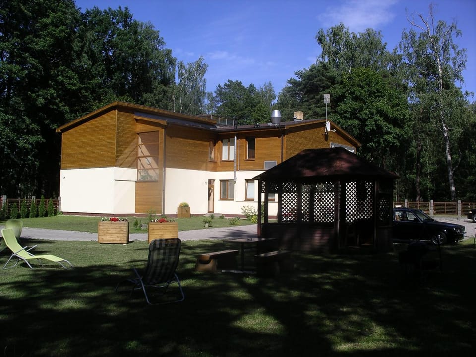 Natural landscape, BBQ facilities, Area and facilities