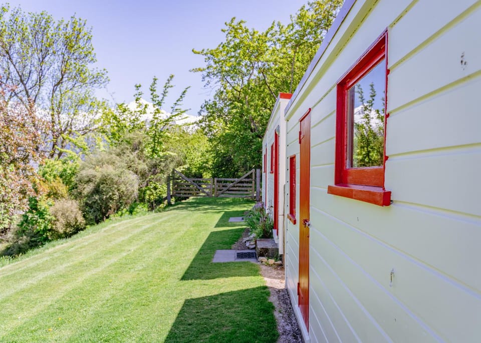 Mount Cook Station Huts Luxury tent in Canterbury