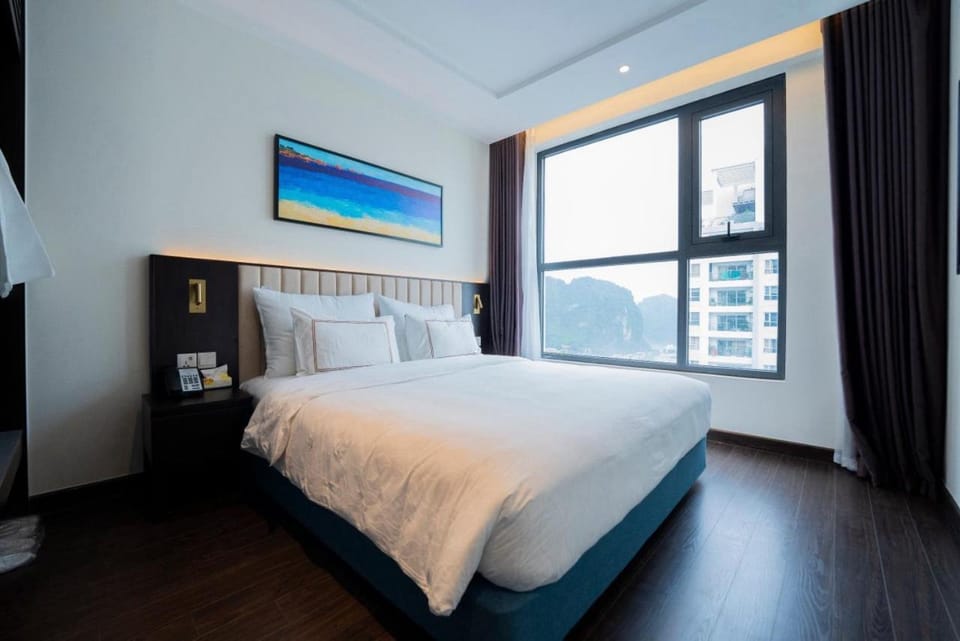 Hi-Home HALONG BAY Apartment SEA VIEW Apartment in Laos
