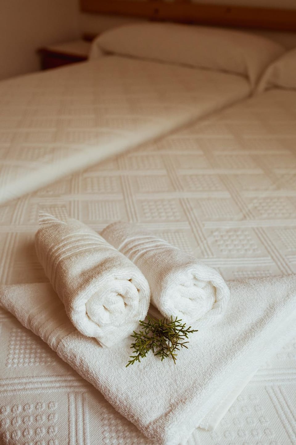 Bedroom, towels