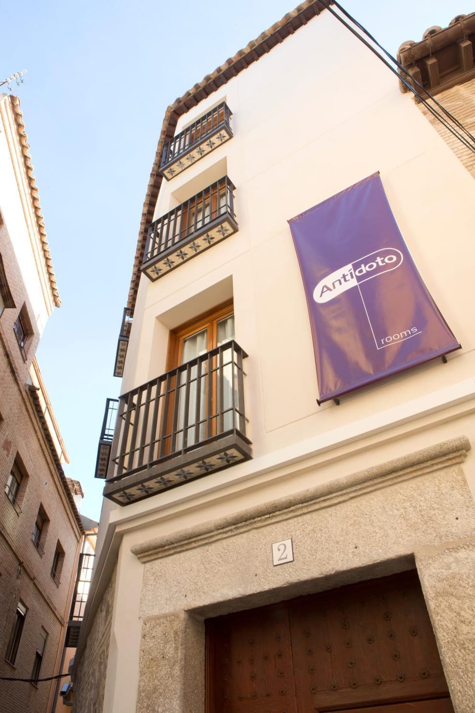 Facade/entrance