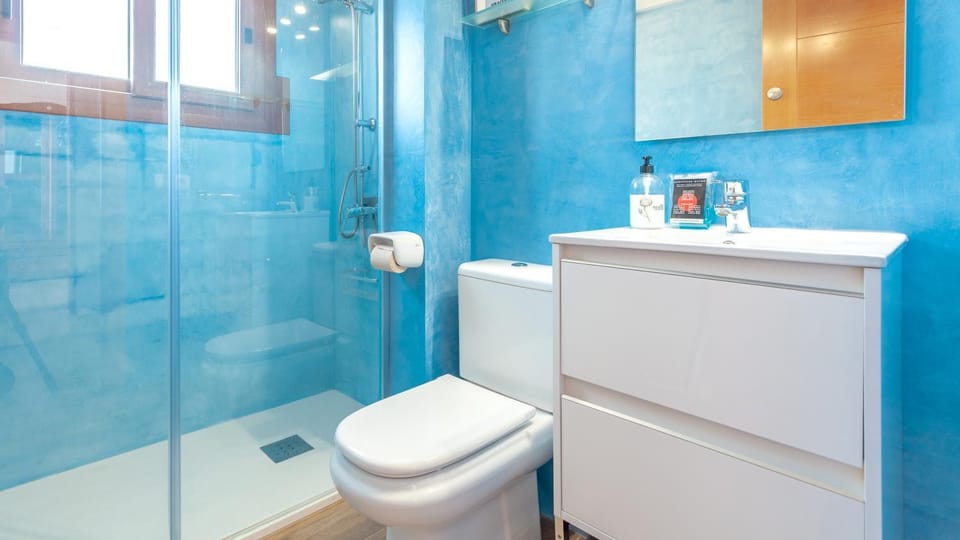 Shower, Bathroom