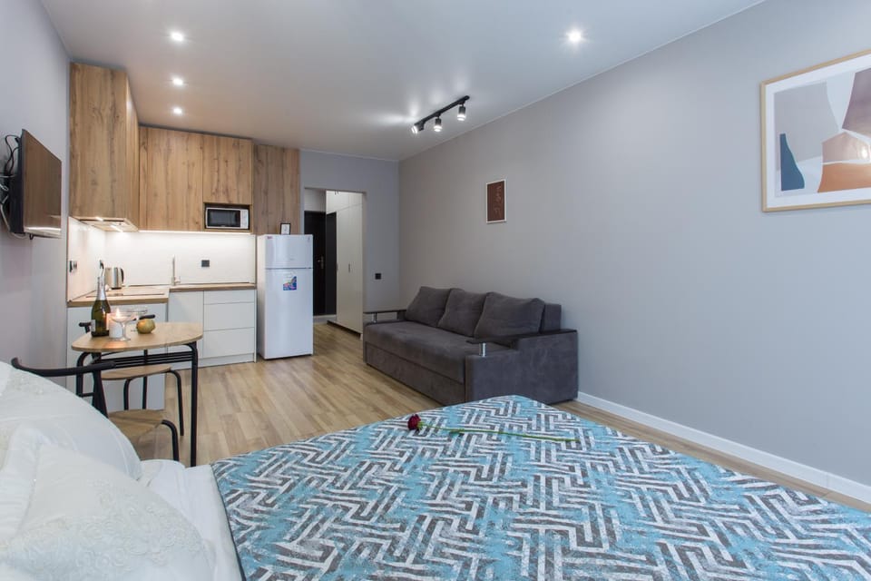 Bed, Photo of the whole room, Dining area