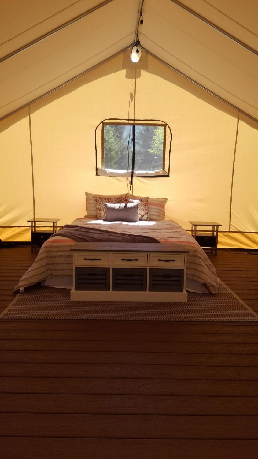 Redwood Meadows RV Resort Campground/ 
RV Resort in California