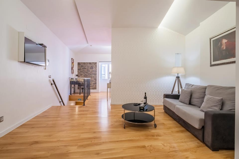 TV and multimedia, Living room, air conditioner