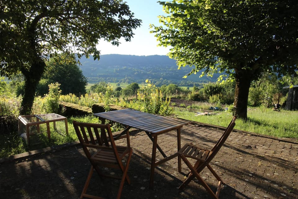 Patio, Mountain view