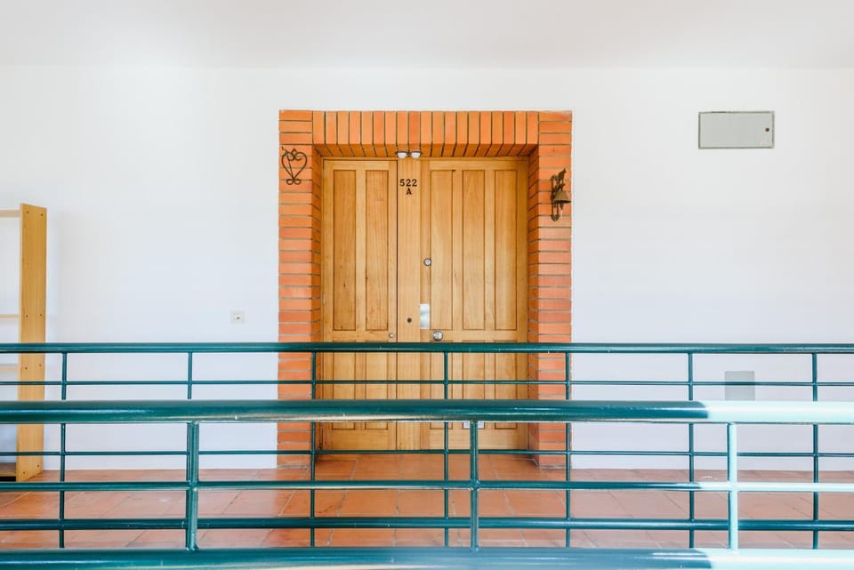 Property building, Facade/entrance, Off site