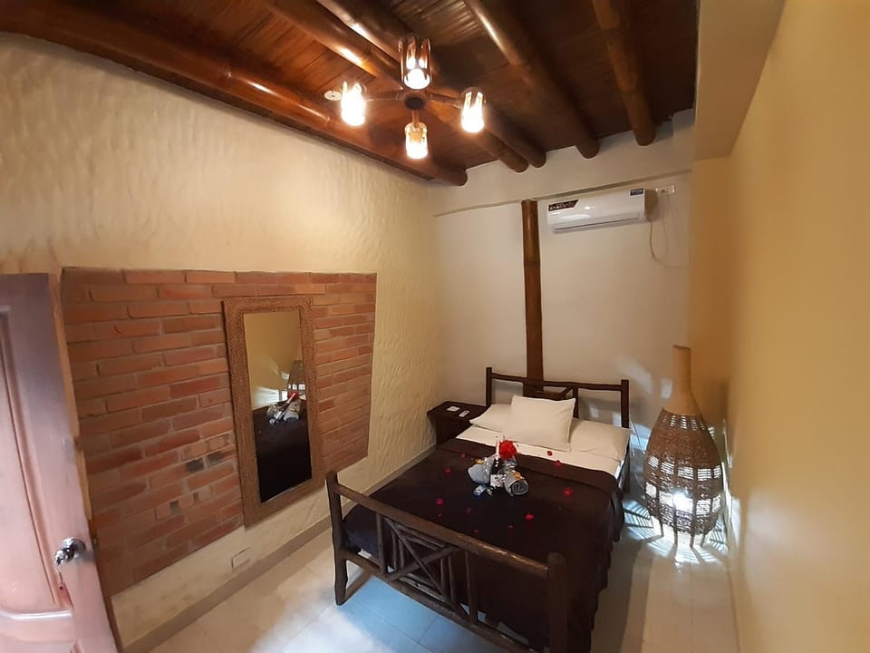 Bed, Photo of the whole room, Bedroom, wardrobe, air conditioner