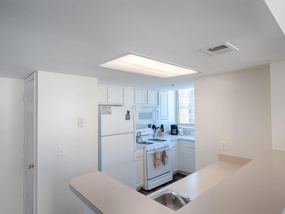 National at Courthouse Place Apartment in Court House
