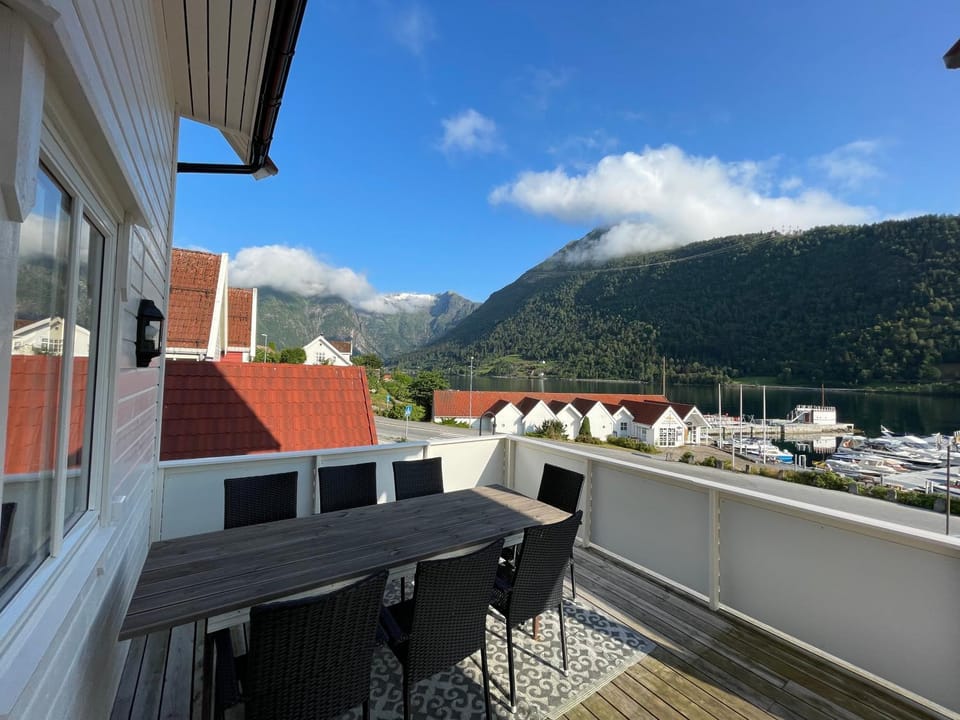 Property building, Patio, Day, Natural landscape, View (from property/room), Balcony/Terrace, Dining area, Mountain view, Sea view