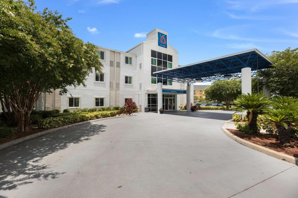 Property building, On site