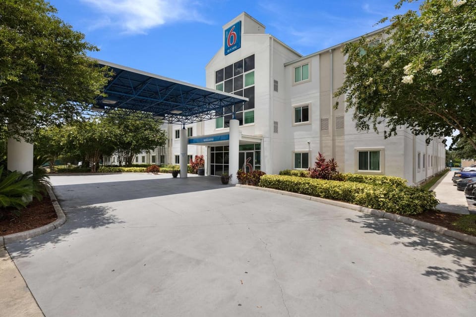 Property building, On site
