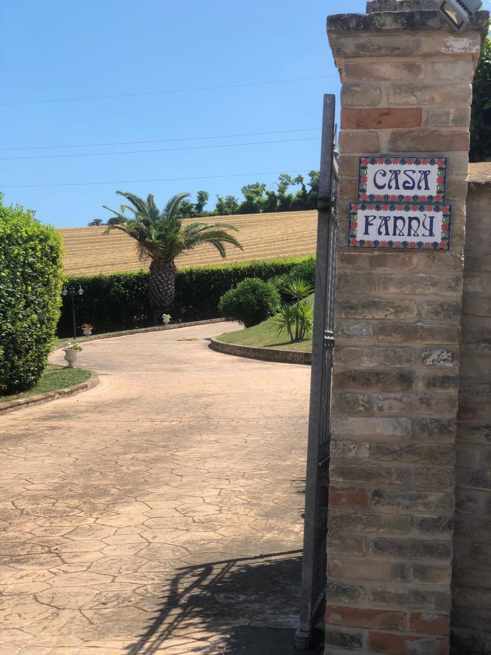 Facade/entrance, Property logo or sign
