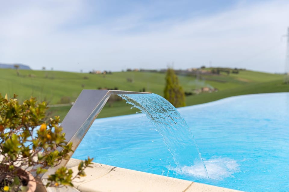 Garden, Swimming pool