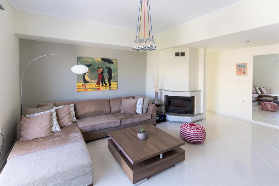 Living room, Seating area, Area and facilities