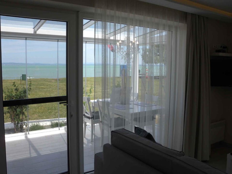 Summer, Balcony/Terrace