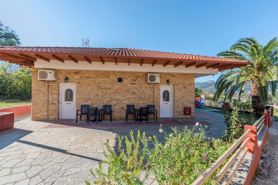 Property building, Balcony/Terrace