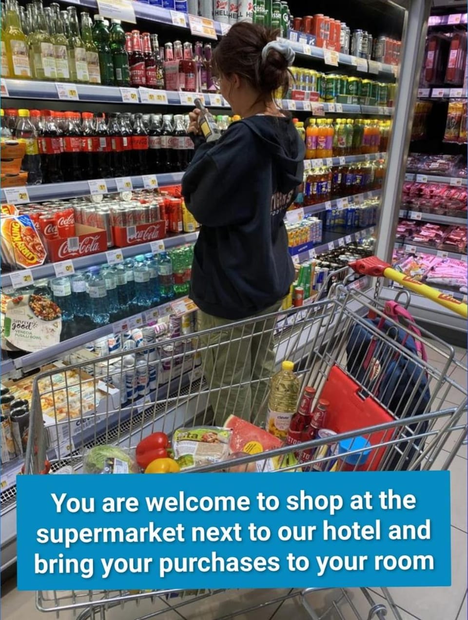 Supermarket/grocery shop