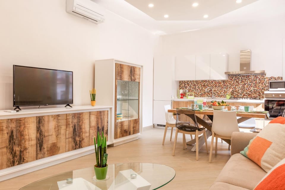 TV and multimedia, Living room