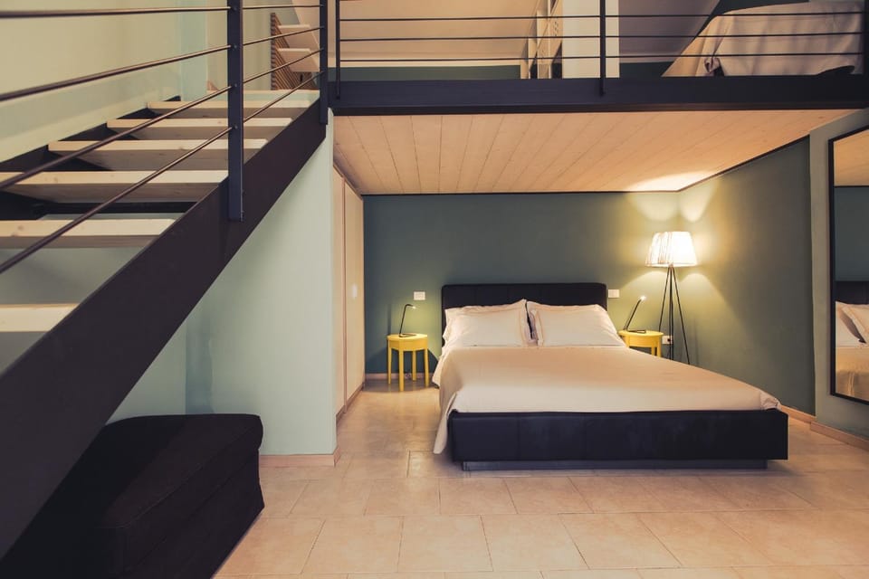 Bed, Coffee/tea facilities, Bedroom, Garden view