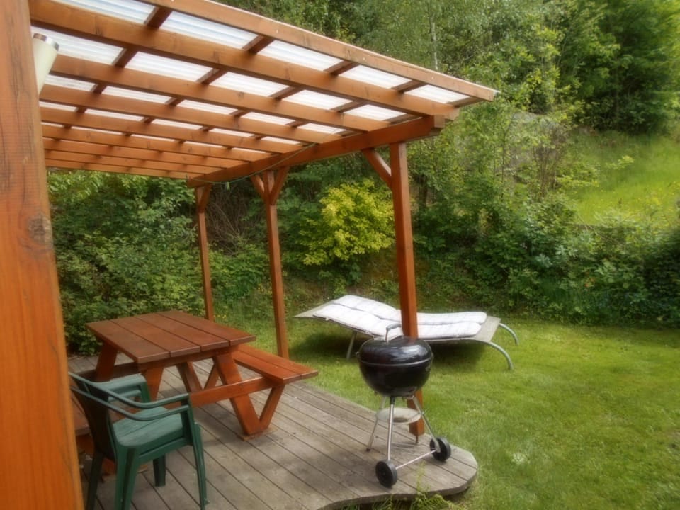 BBQ facilities, Garden