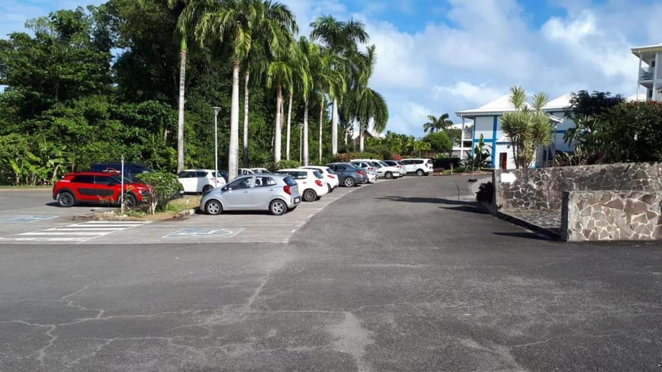 Appartement T3- Résidence Manganao Apartment in Grande-Terre, Guadeloupe