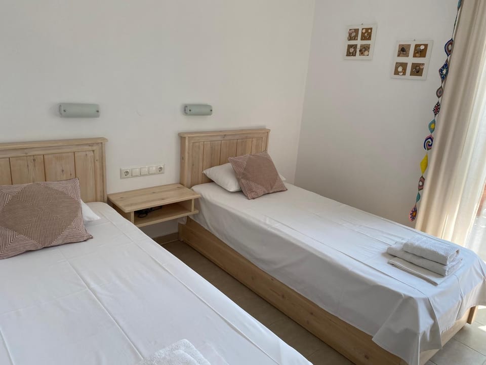 Delikos House Apartment in Limenaria