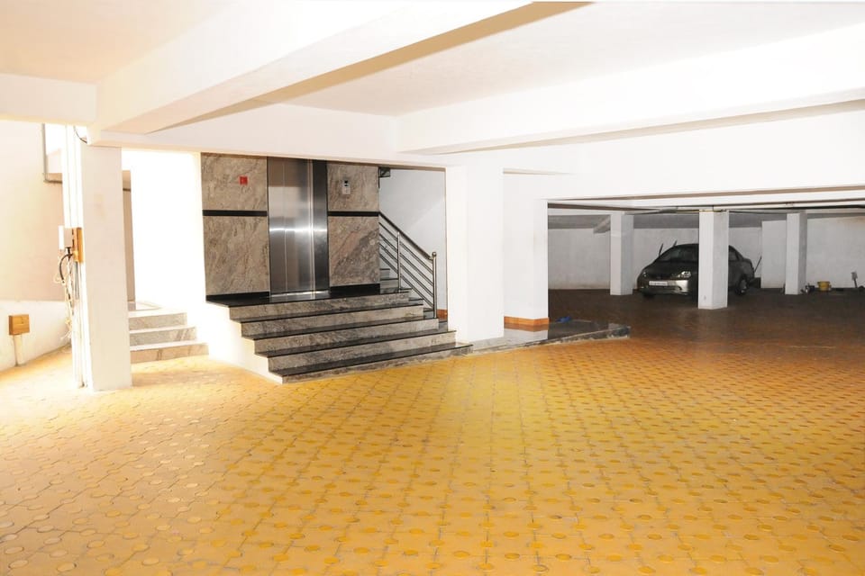 Inner courtyard view