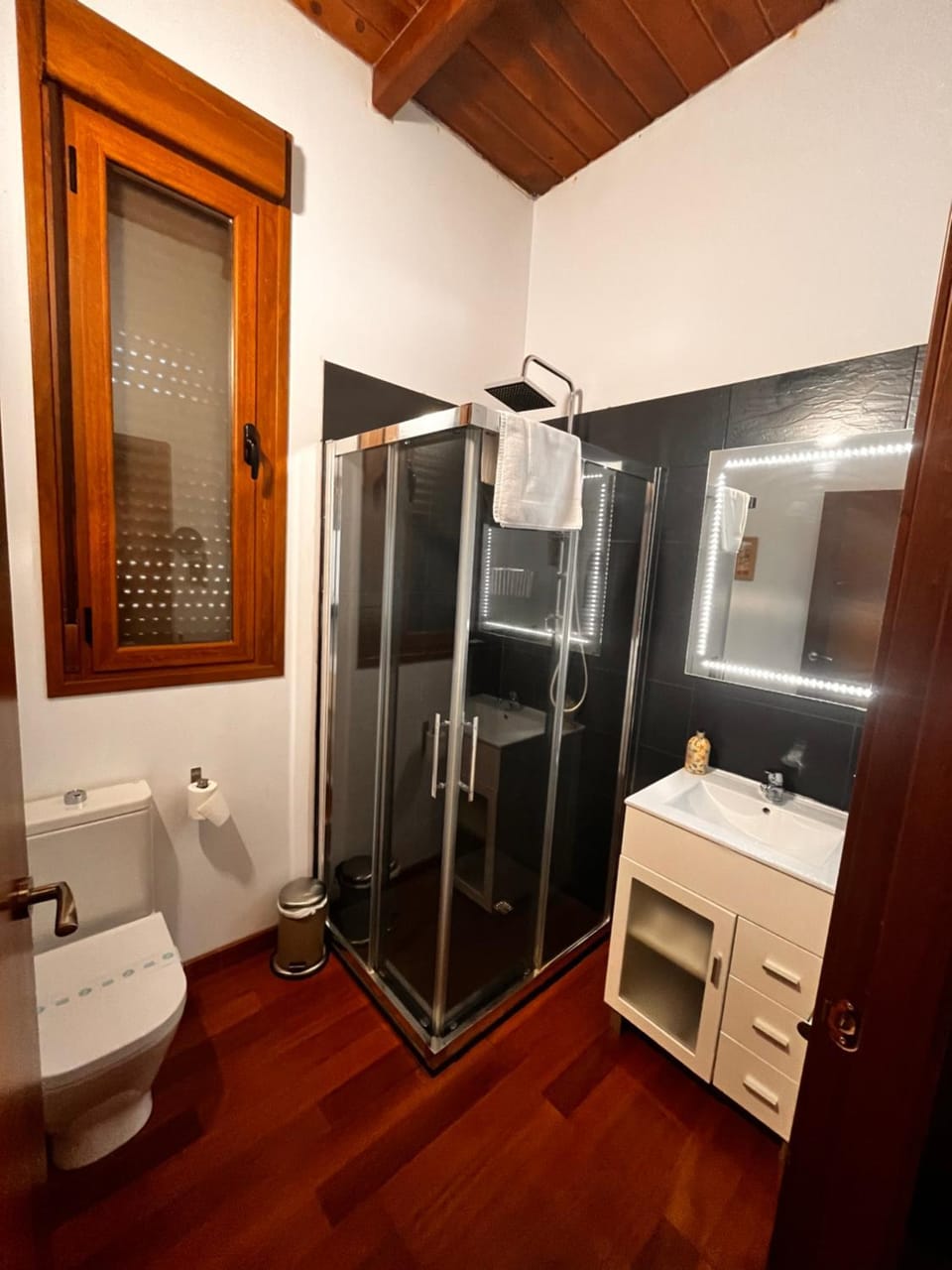 Cabaña El Valle Nature lodge in Extremadura, Spain
