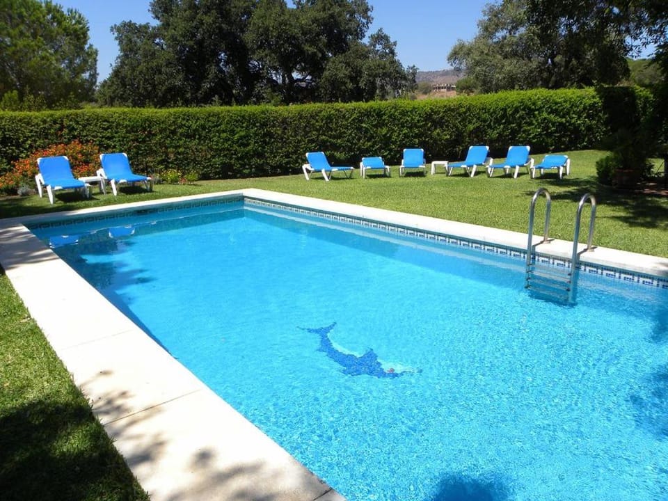 Garden, Pool view, Swimming pool, Certificate/Award