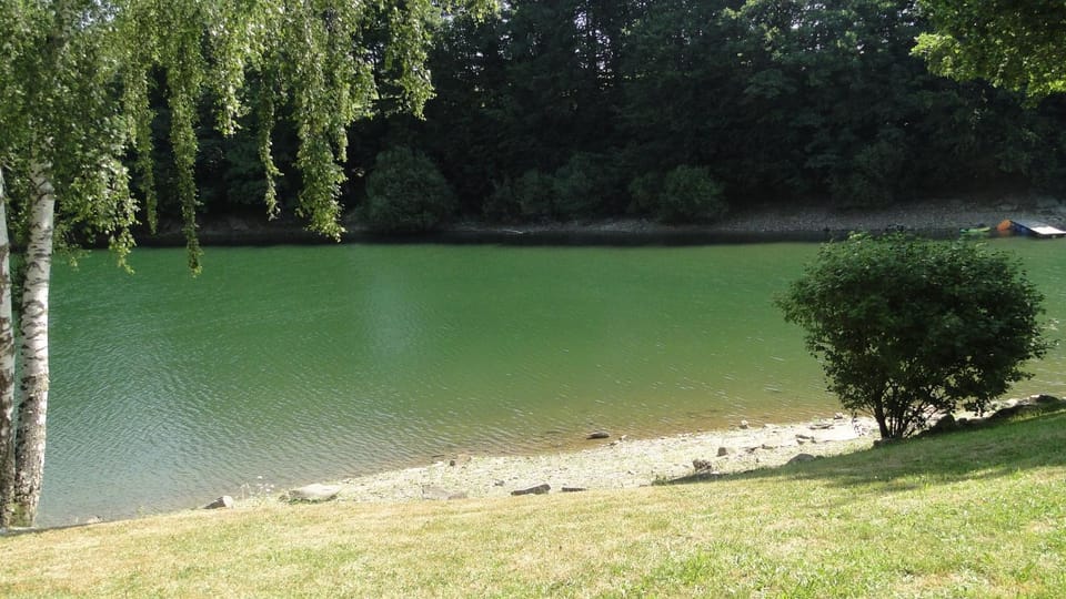 Beach, Lake view