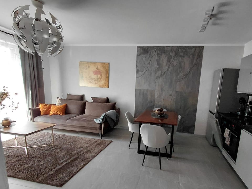 Apartament-Sweet Night Apartment in Lower Silesian Voivodeship