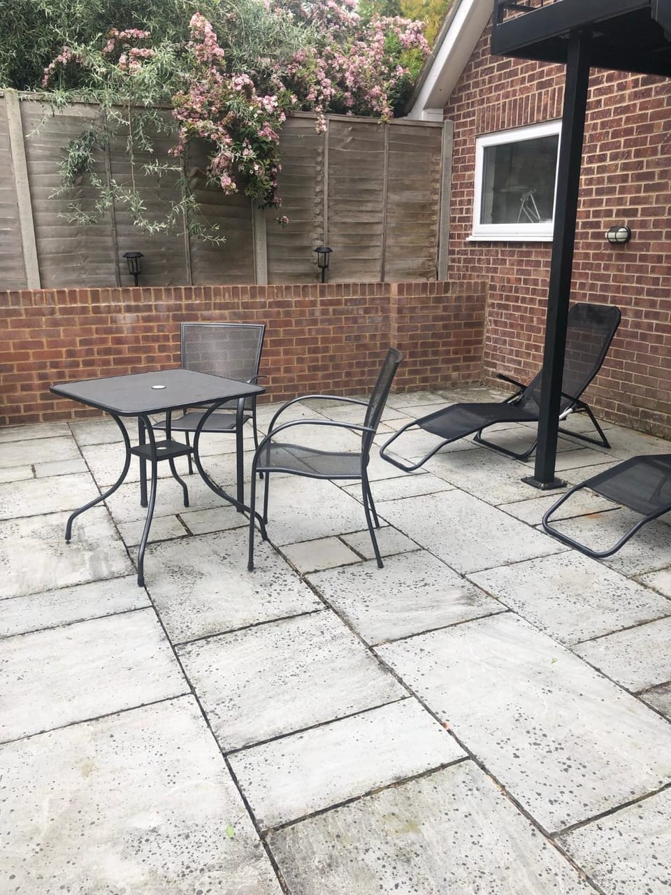 Idyllic Studio Flat Apartment in Test Valley District