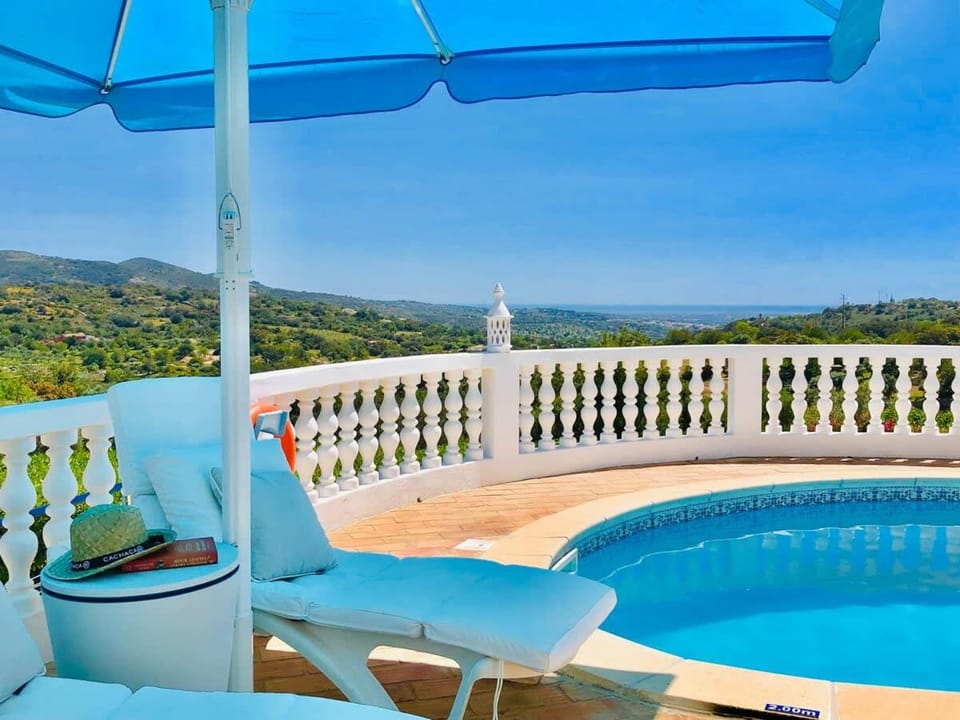 Patio, Mountain view, Sea view, sunbed