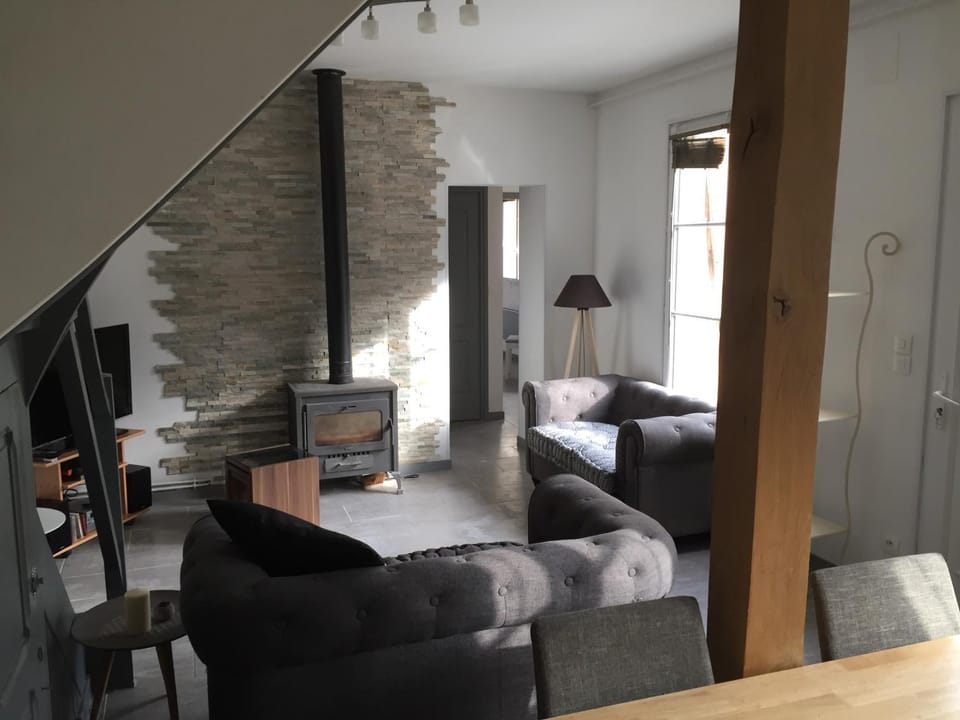 Lounge or bar