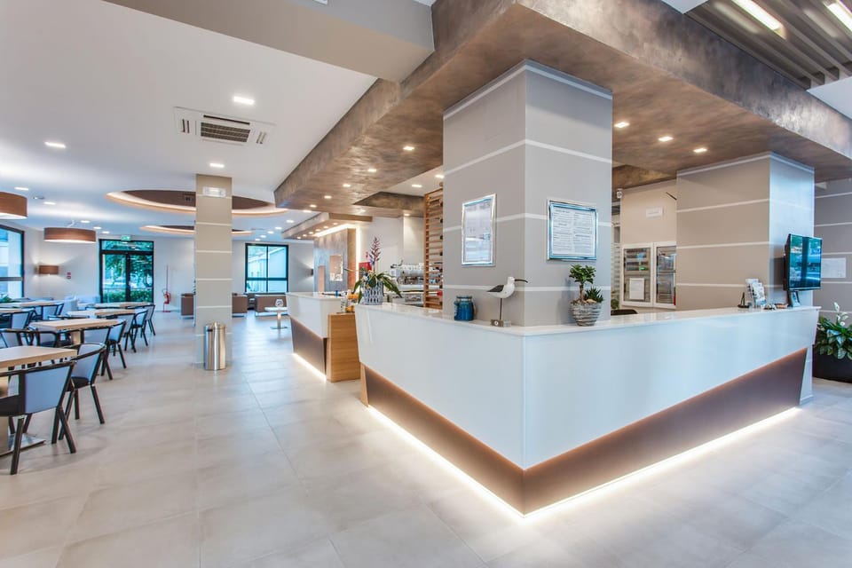 Lobby or reception, Decorative detail